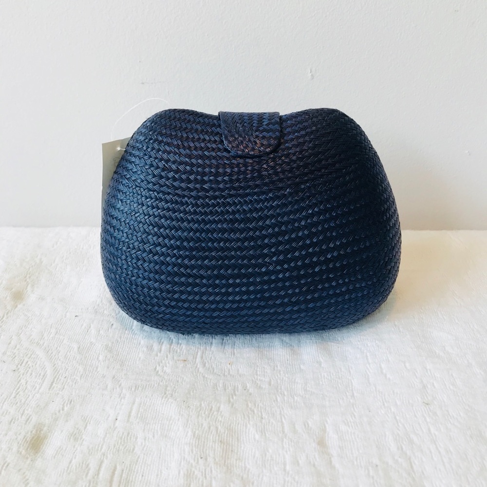STUNNING Blue Straw Clutch w/Chain - Picture 5 of 8